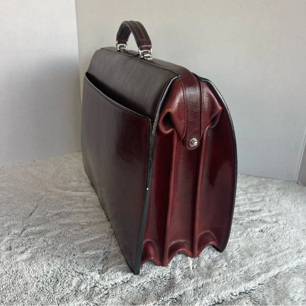 Jack Georges Burgundy Elements Classic European Leather Briefbag